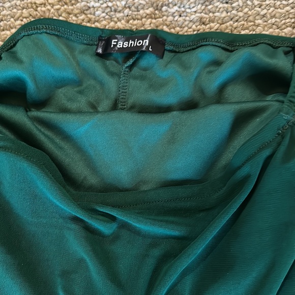 Emerald green cocktail dress - Picture 7 of 7